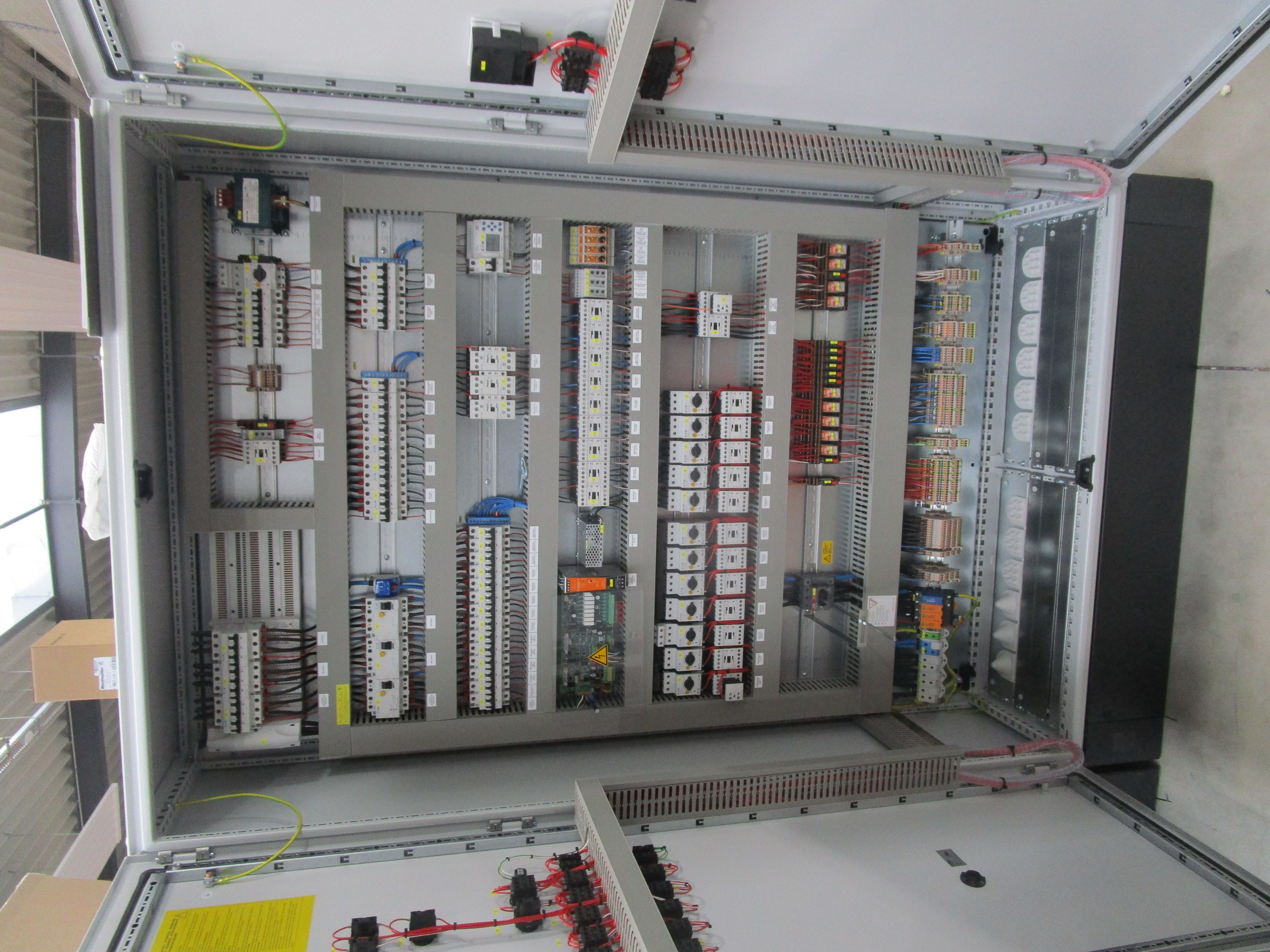 Control cabinet colonz 2400 eco BD/103 / 5R, 3E